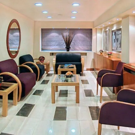 Plaza Hotel 3*